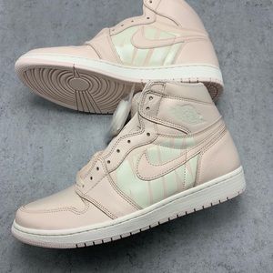 New Nike Air Jordan 1 Retro High OG Guava Ice